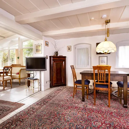 Appartement Elbferienhaus Altlaubegast